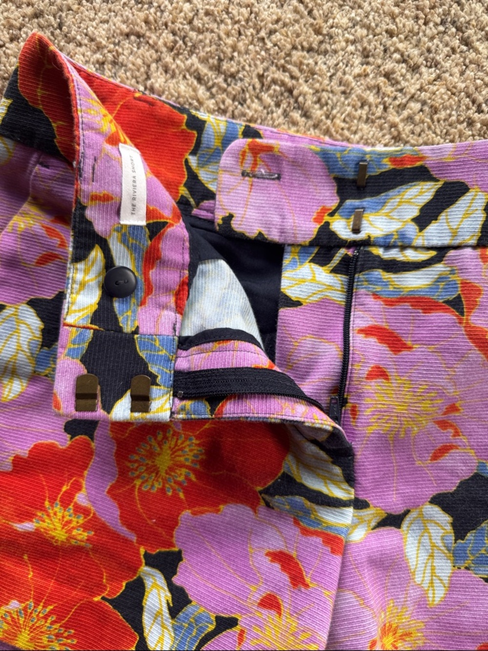 Loft The Riviera Short Poppies Print - Picture 7 of 9